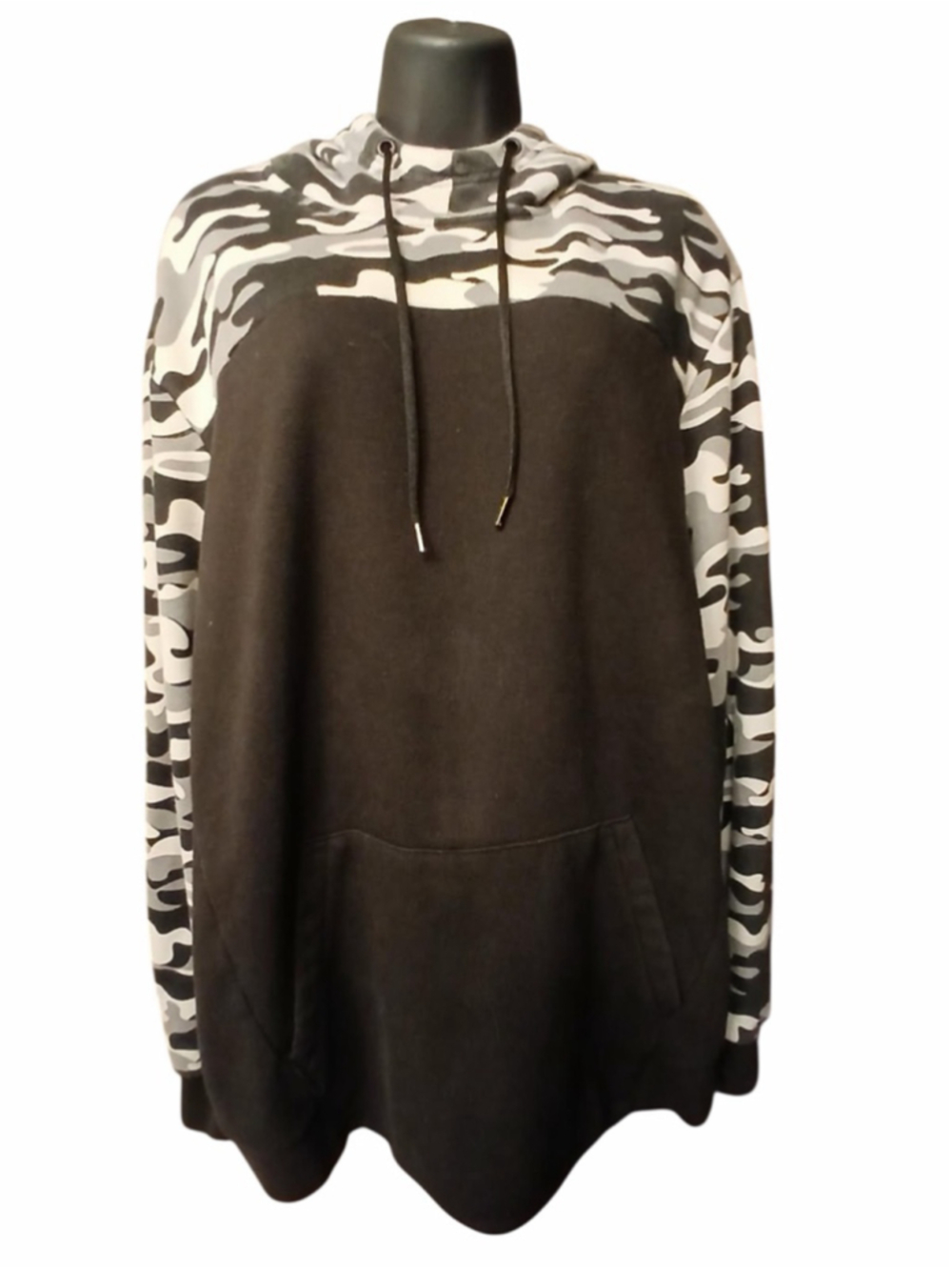 Athletic Works Men's Gray Camo & Black Hoodie - Size L - 42-44 - INV404 A4